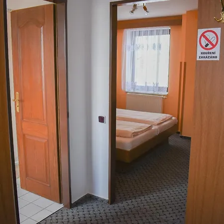 U Jiriho Hotel